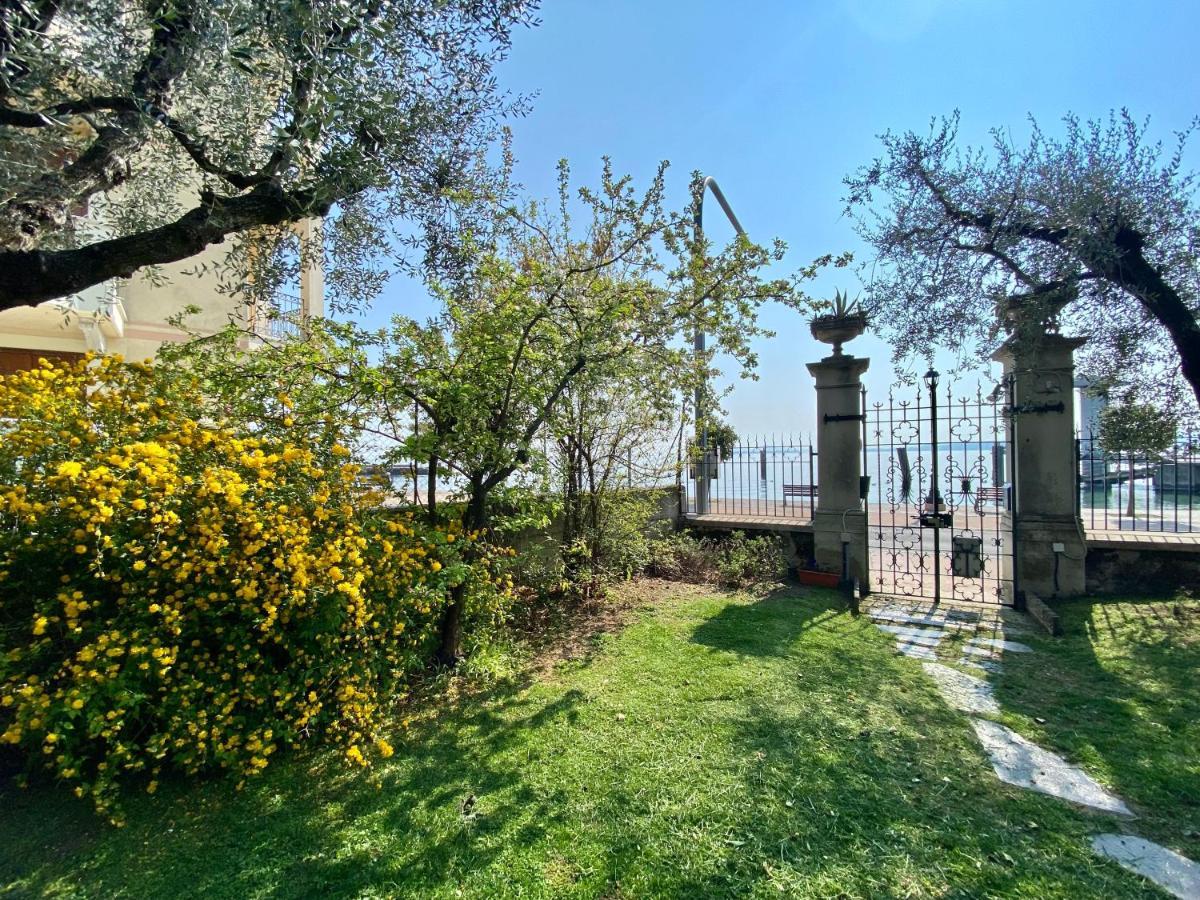 Casa vacanze Gabbianella villa con giardino lungolago Maderno Toscolano-Maderno Esterno foto