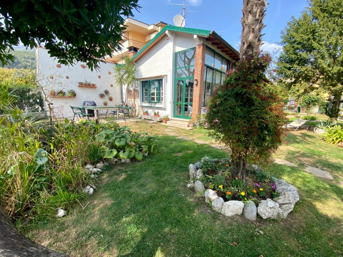 Casa vacanze Gabbianella villa con giardino lungolago Maderno Toscolano-Maderno Esterno foto